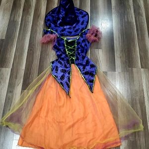 WITCH COSTUME